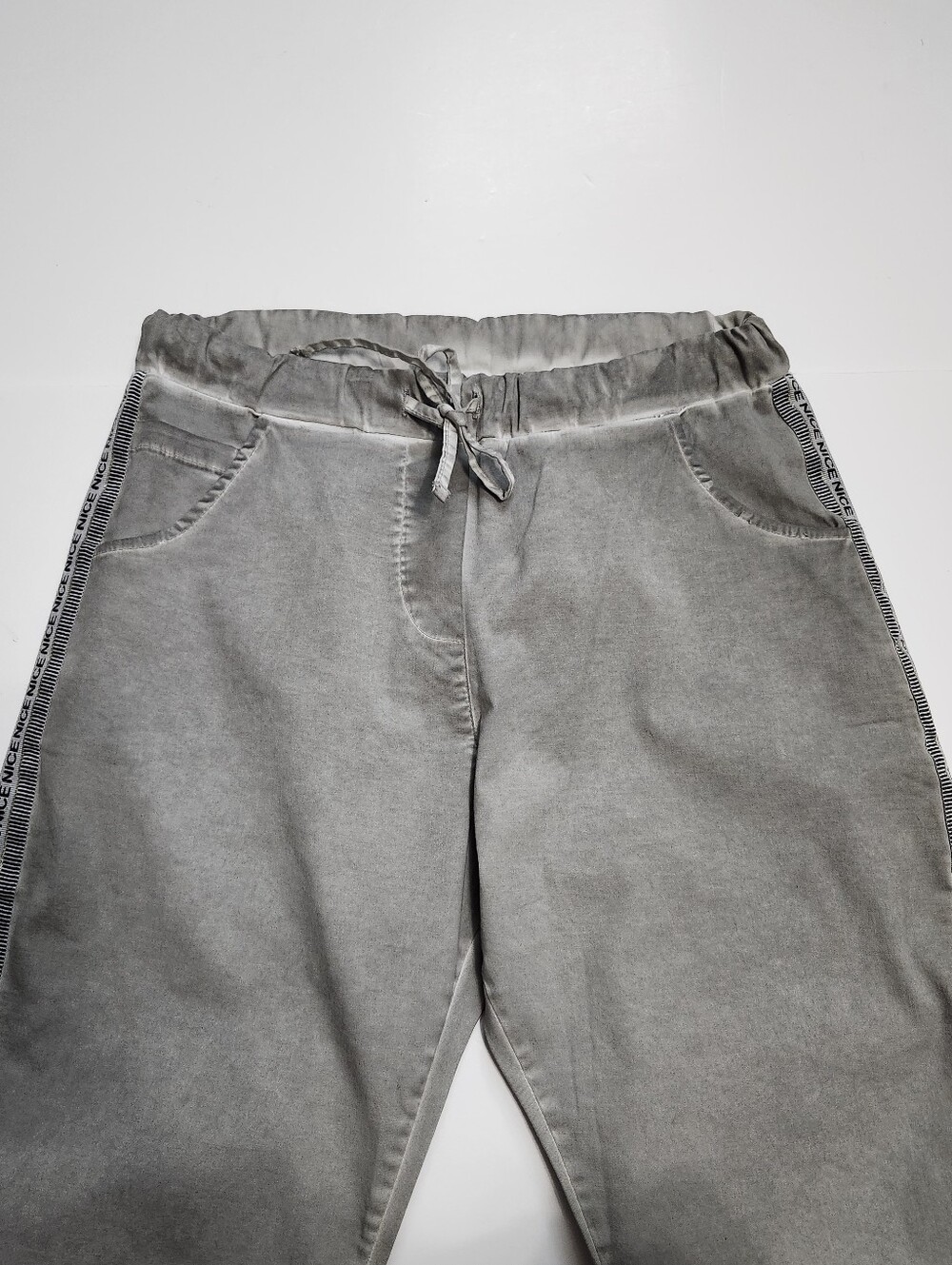 Zabaione Grey Jogger-Style Jeans with Side Print Tape - Picture 8 of 9